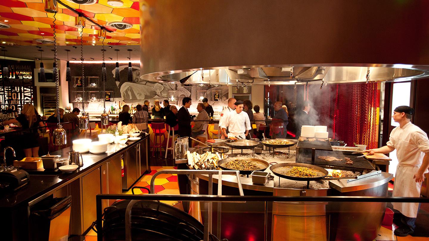 jaleo paella kitchen in las vegas, jose andres